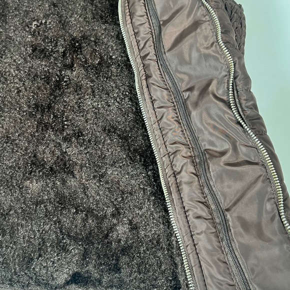 Woman’s Lightweight lined Bubble Vest M/M - Picture 6 of 7